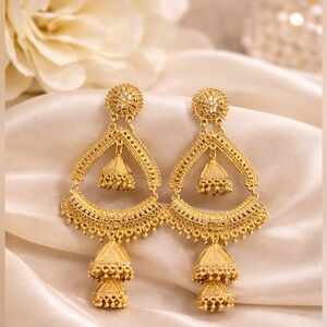 NEW India Gold Tone Chandelier Earrings